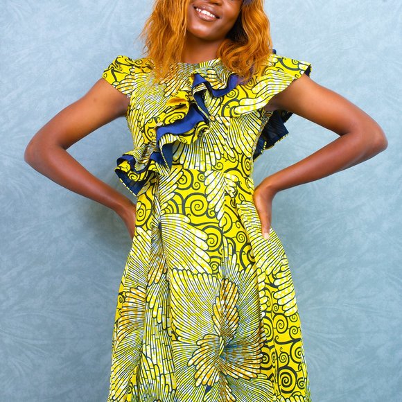 yellow knee length dress short sleeves ngounbang - Picture 2 of 4